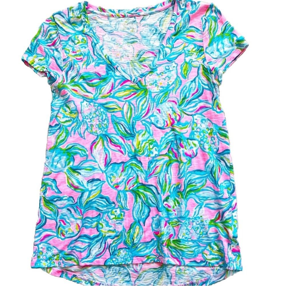 LILLY PULITZER V NECK T SHIRT SIZE XXS PREPPY PRETTY SUMMER VACATION BEACH